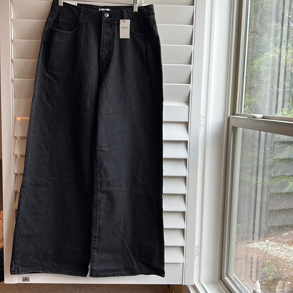 Forever 21 washed black mom jeans size 31